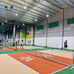 Sân Cây Gõ Pickleball thuộc Mai Vy Hotel tại Tây Ninh